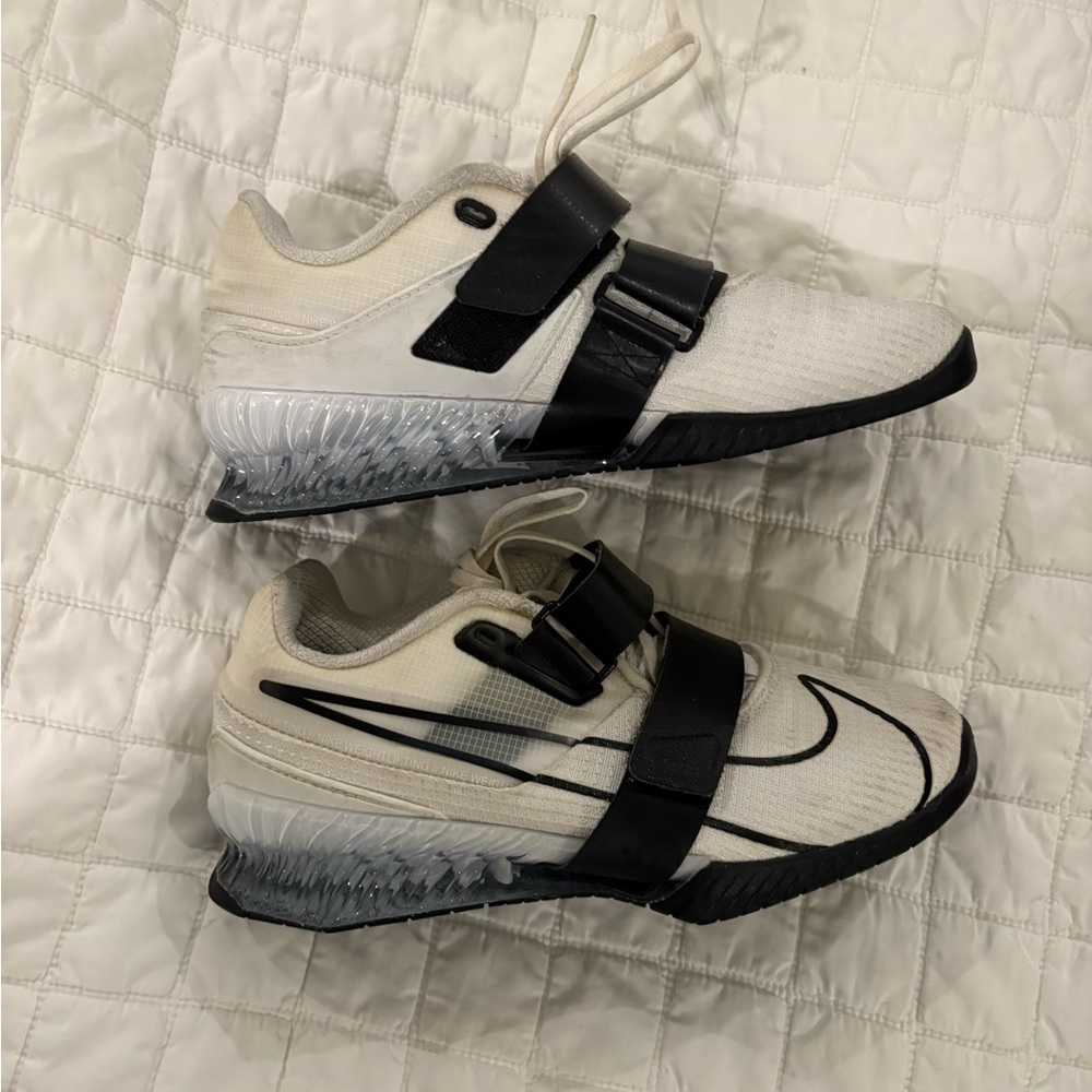 Nike Romaleos lifters